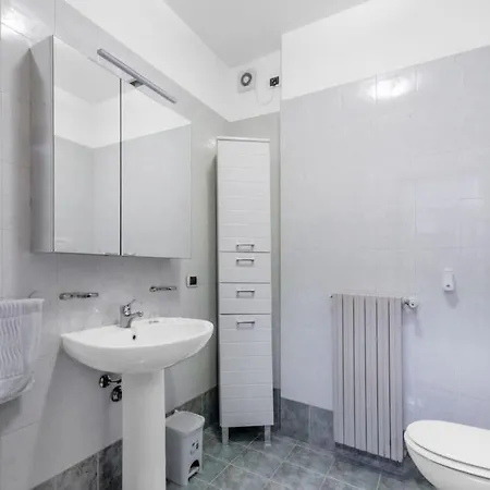 Sunflower House With Pool And Solarium Area Apartment Desenzano del Garda